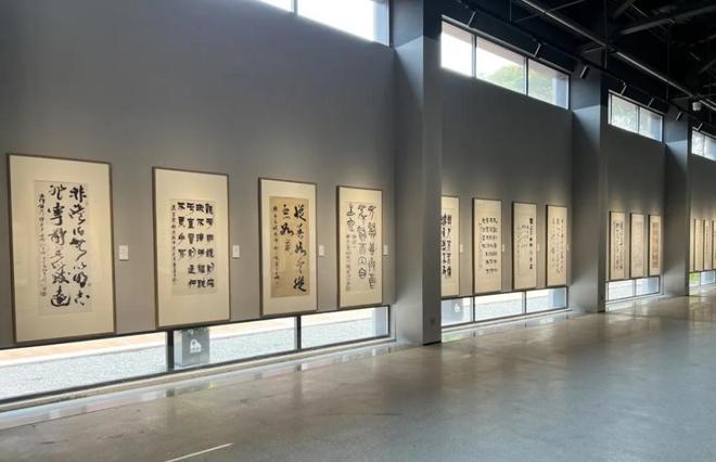 鹊枇杷》仅展一日深港艺术同时发声开元棋牌app一周观展｜宋画《山(图73)