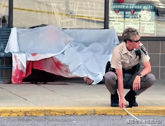 1天13起连环狙杀FBI倾巢出动开元棋牌幽灵枪手血洗华盛顿!2(图2) 1天13起连环狙杀FBI倾巢出动开元棋牌幽灵枪手血洗华盛顿!2(图2)